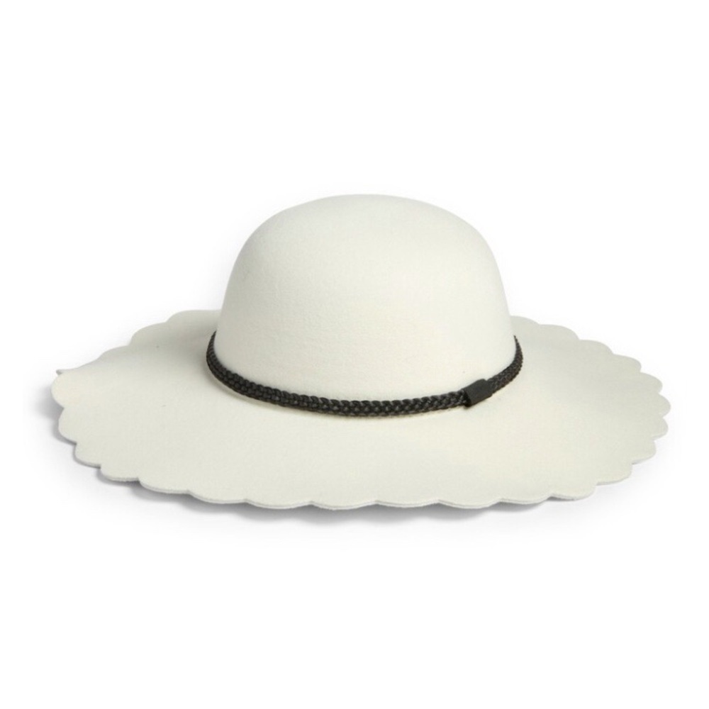 BP Scallop Brim Felt Hat Ivory